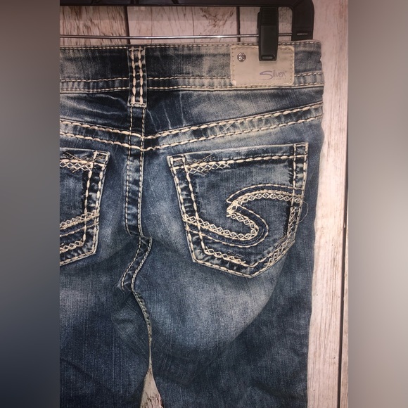 Silver Jeans Co. Sumo Mid Capri Denim Jeans Women’s Size W27 L22 1/2. - Picture 7 of 7